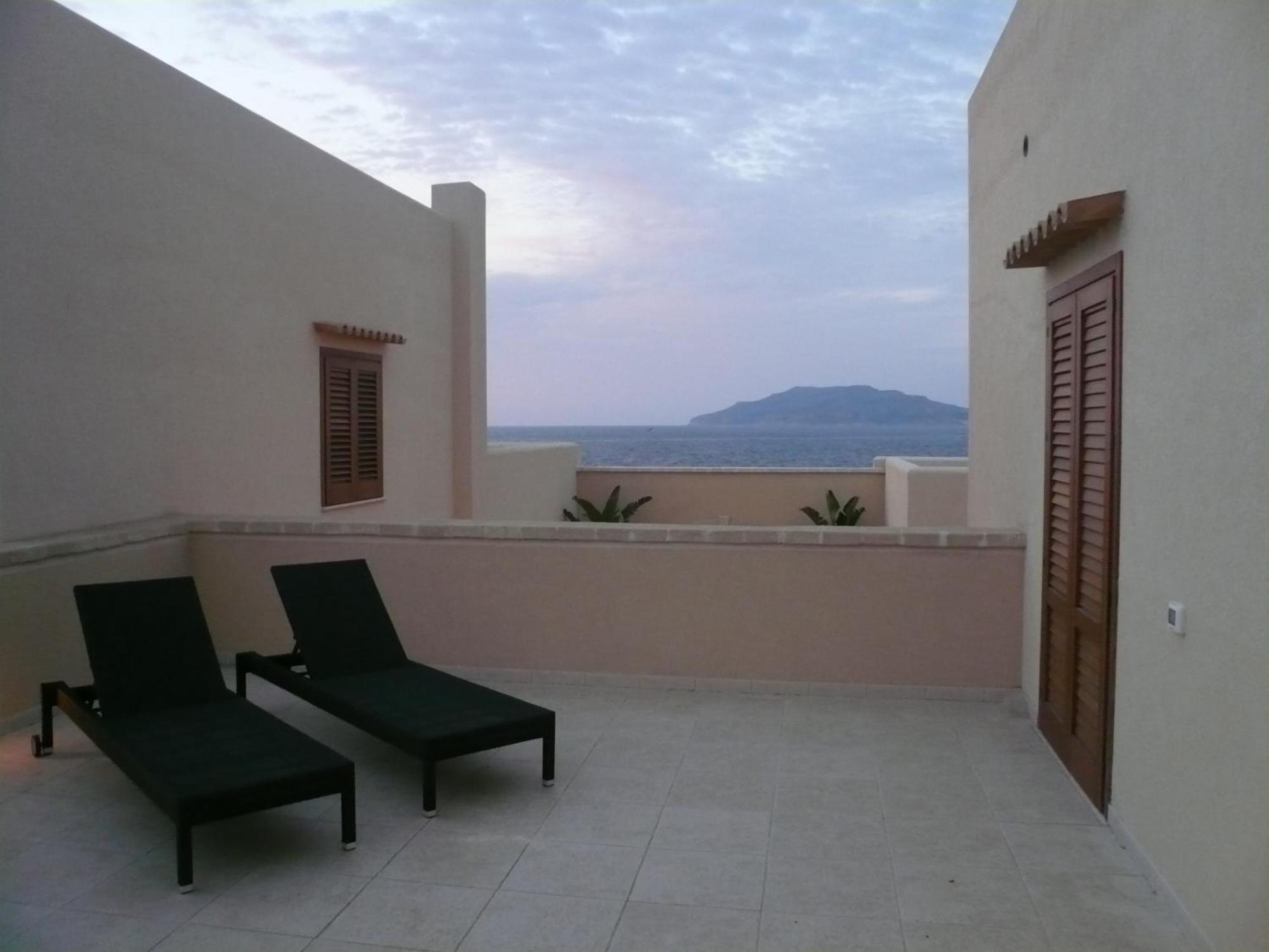 Hotel Tempo Di Mare Favignana Exterior foto